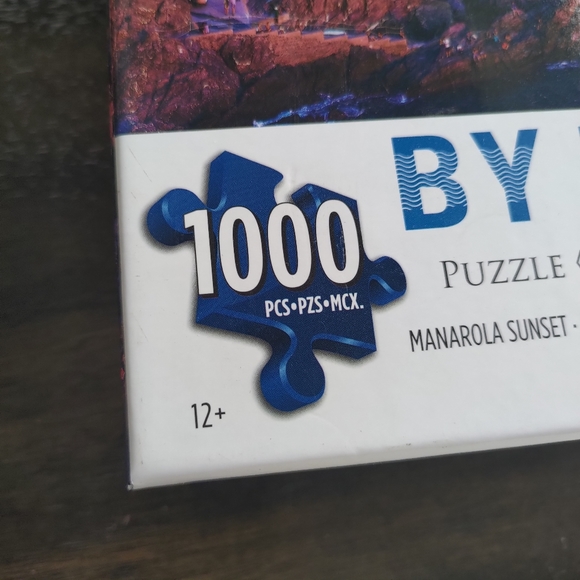 NEW SEALED 1000 piece puzzle By The Sea Cinque Terre Manarola Italy 27 x 20 - Picture 4 of 5